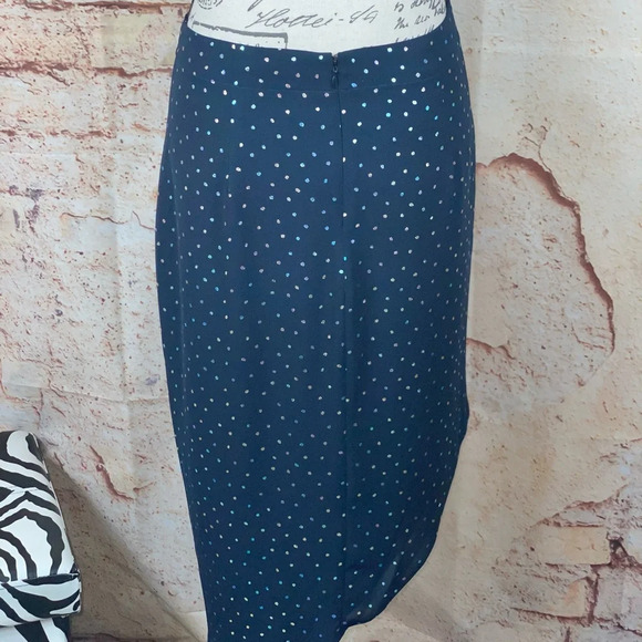 BCBGeneration NWT Navy Polka Dot Asymmetrical Skirt - Picture 9 of 12